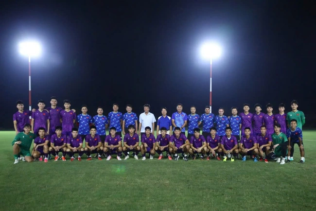 Bảng A vòng loại U20 châu Á 2025, U20 Việt Nam vs U20 Bhutan (19h00 ngày 23/9): Bước đầu trên đường trở lại châu Á - Ảnh 1.